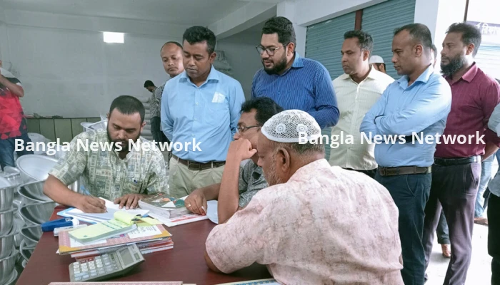 লুকিয়ে উচ্চমূল্যে অন্যত্র সার বিক্রি, ভ্রাম্যমাণ আদালতে জরিমানা