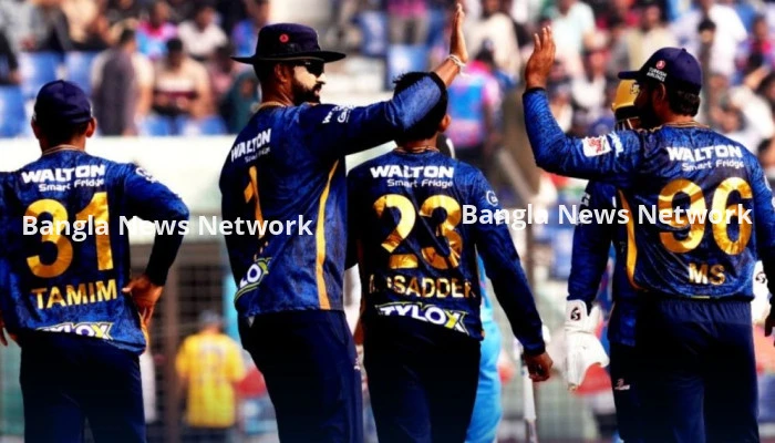 চিটাগংকে ধসিয়ে দিয়ে টিকে রইল শাকিব খানের ঢাকা