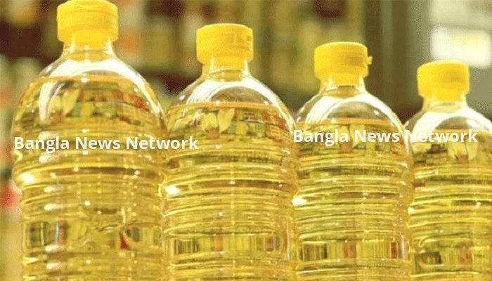 অর্ধেকে নেমেছে সয়াবিন তেলের আমদানি, বাজারে সরবরাহ-সংকট