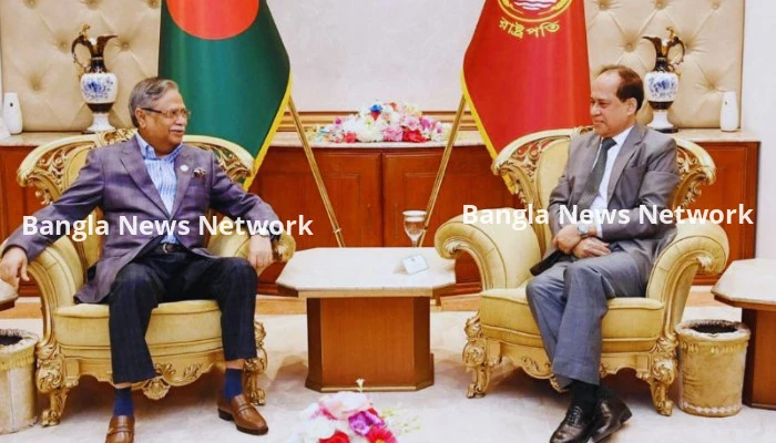 রাষ্ট্রপতির সঙ্গে প্রধান নির্বাচন কমিশনারের বৈঠক শুরু