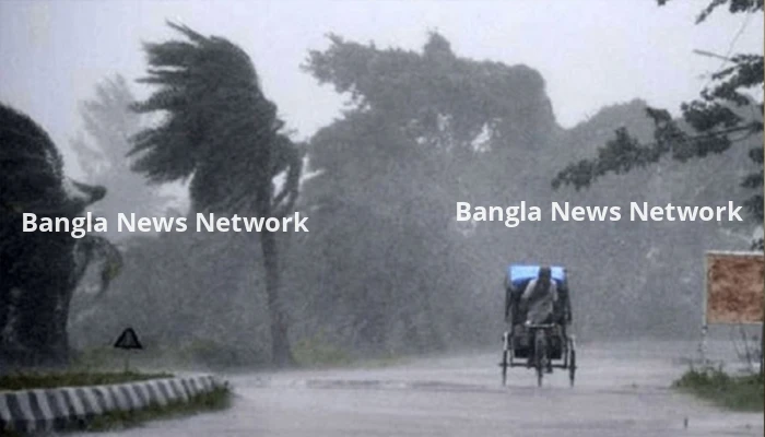 দুপুরের মধ্যে ঢাকাসহ ১৭ অঞ্চলে ঝড়ের আভাস