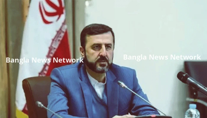 টুইট করে হরমুজ প্রণালি দখল করা যাবে না: ইরান