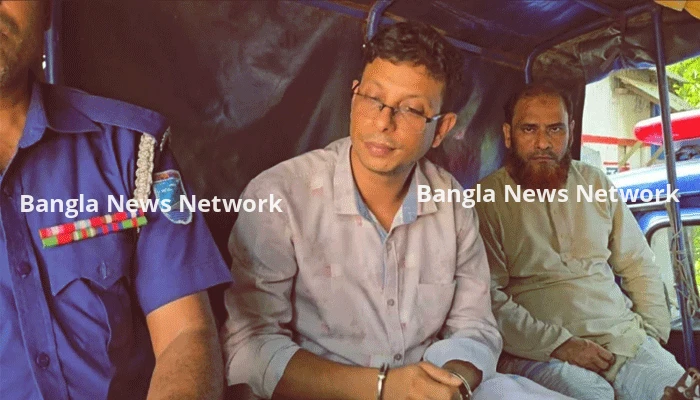 তিন মাসের শিশুর পা মুচড়ে দেওয়া চাচি পলাতক, আটক ৩