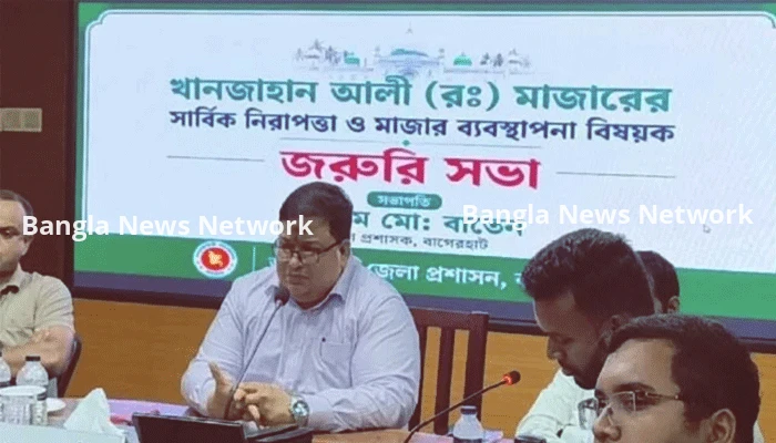 খানজাহান আলীর মাজার দিঘির কুমির সরানোর সিদ্ধান্ত