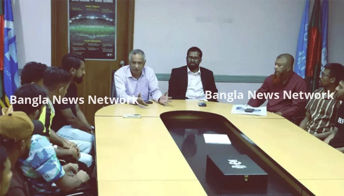 সংখ্যা কমিয়ে সার্কের কোটা রাখতে রাজি ফুটবলাররা