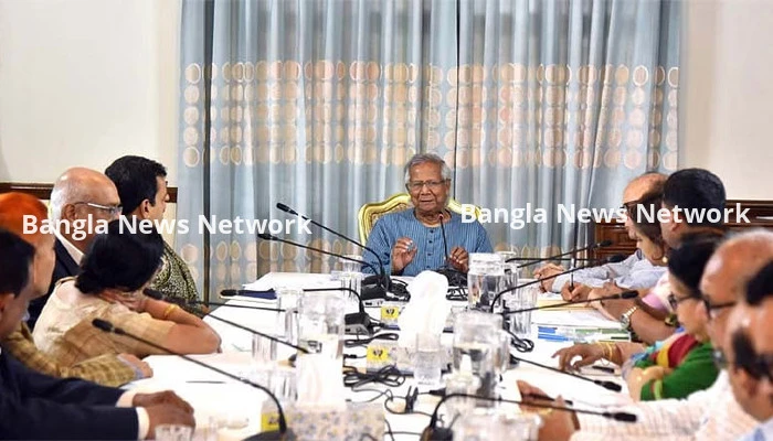 বন্যা মোকাবিলা এ মুহূর্তে সরকারের সর্বোচ্চ অগ্রাধিকার: ড. ইউনূস