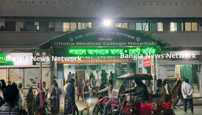 রাজধানীতে হাত-পা ভেঙ্গে আইনজীবীর মোবাইল মানিব্যাগ ছিনতাই