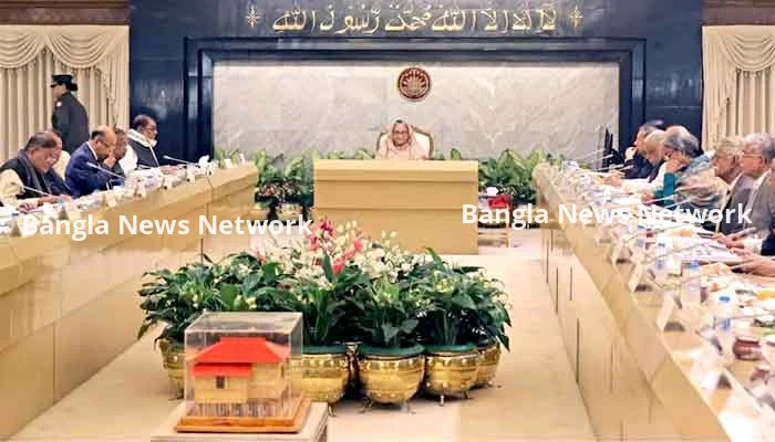 ভোগ্যপণ্যের মূল্য নিয়ন্ত্রণে রাখতে কঠোর হুশিয়ারি প্রধানমন্ত্রীর