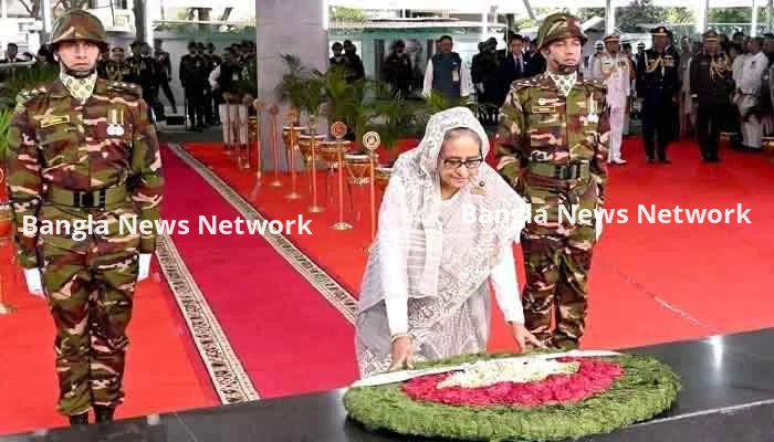 মুজিবনগর দিবস উপলক্ষ্যে বঙ্গবন্ধুর প্রতিকৃতিতে প্রধানমন্ত্রীর শ্রদ্ধা