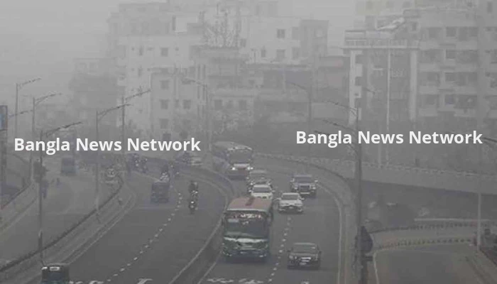 বেলা বাড়লেও ঢাকার আকাশে দেখা নেই সূর্যের