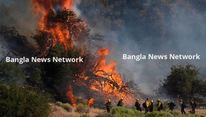 বিপরীতমুখী দুই প্রাকৃতিক দুর্যোগে বিপর্যস্ত যুক্তরাষ্ট্র