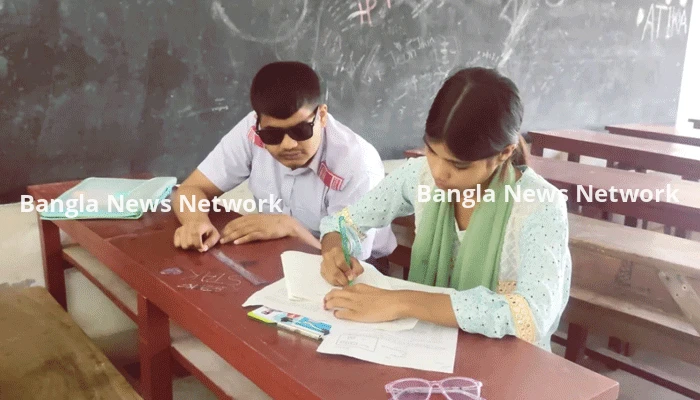 দৃষ্টি নেই, তবুও স্বপ্ন অটুট শরীফের