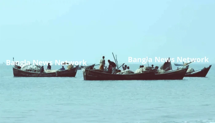 মাছের প্রজনন রক্ষায় সাগরে আজ থেকে ৫৮ দিনের মাছ ধরা নিষিদ্ধ