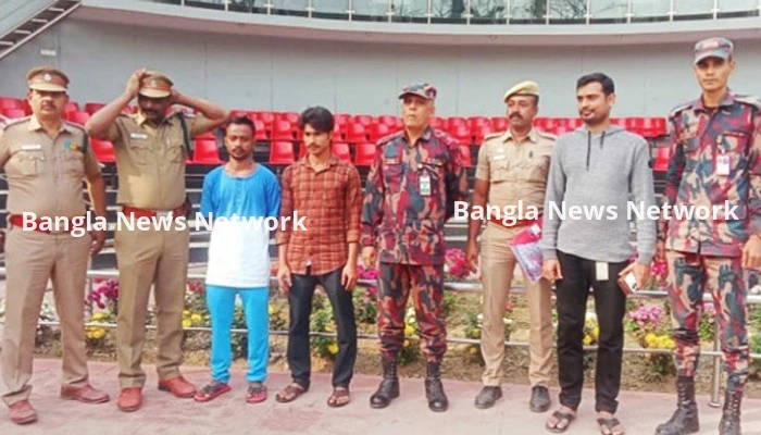 ভারতে আড়াই বছর সাজাশেষে দেশে ফিরল ২ বাংলাদেশি যুবক
