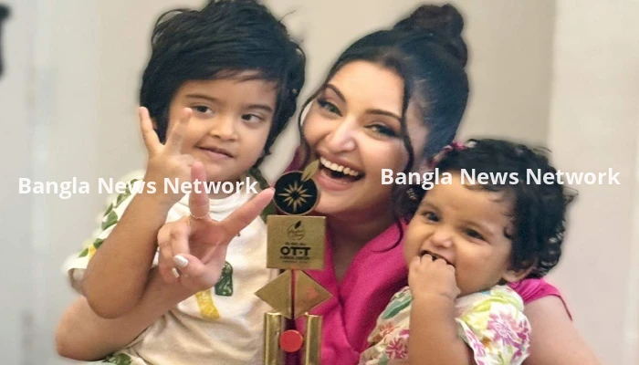 নিজের জীবনে দারুণ খুশি পরীমণি, ভক্তরাও ভাসছে আবেগে